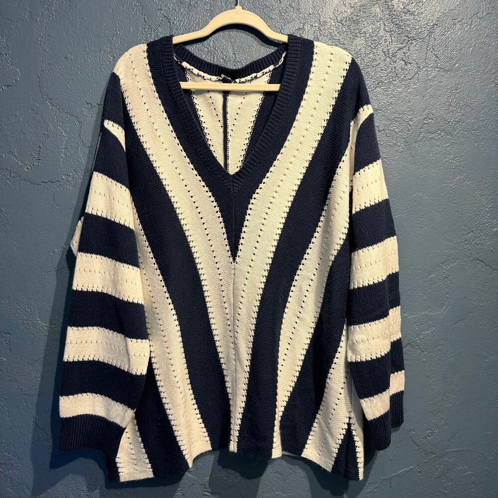 Navy & White Striped Sweater Size 2XL V-Neck Nautical Coastal Beach Cruise